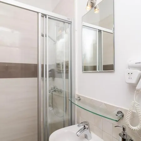 Eddie Sea View - Double With Sea View Apartment